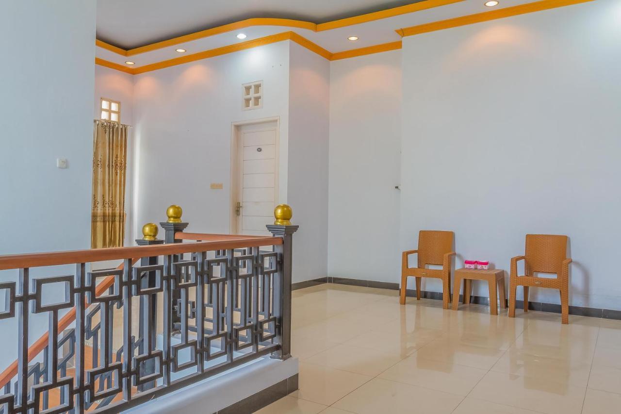 Reddoorz Syariah @ Puri Kalijaga Street Hotel Cirebon Kültér fotó